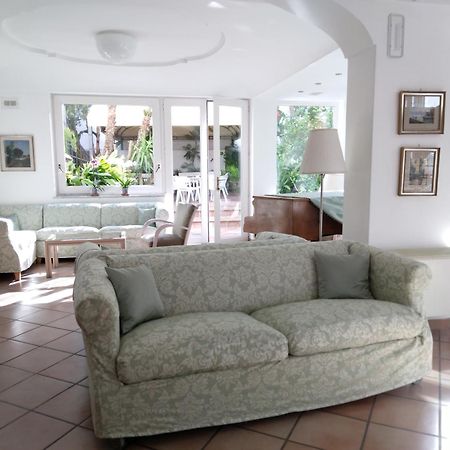 Hotel Villa Angelica Lacco Ameno  Buitenkant foto