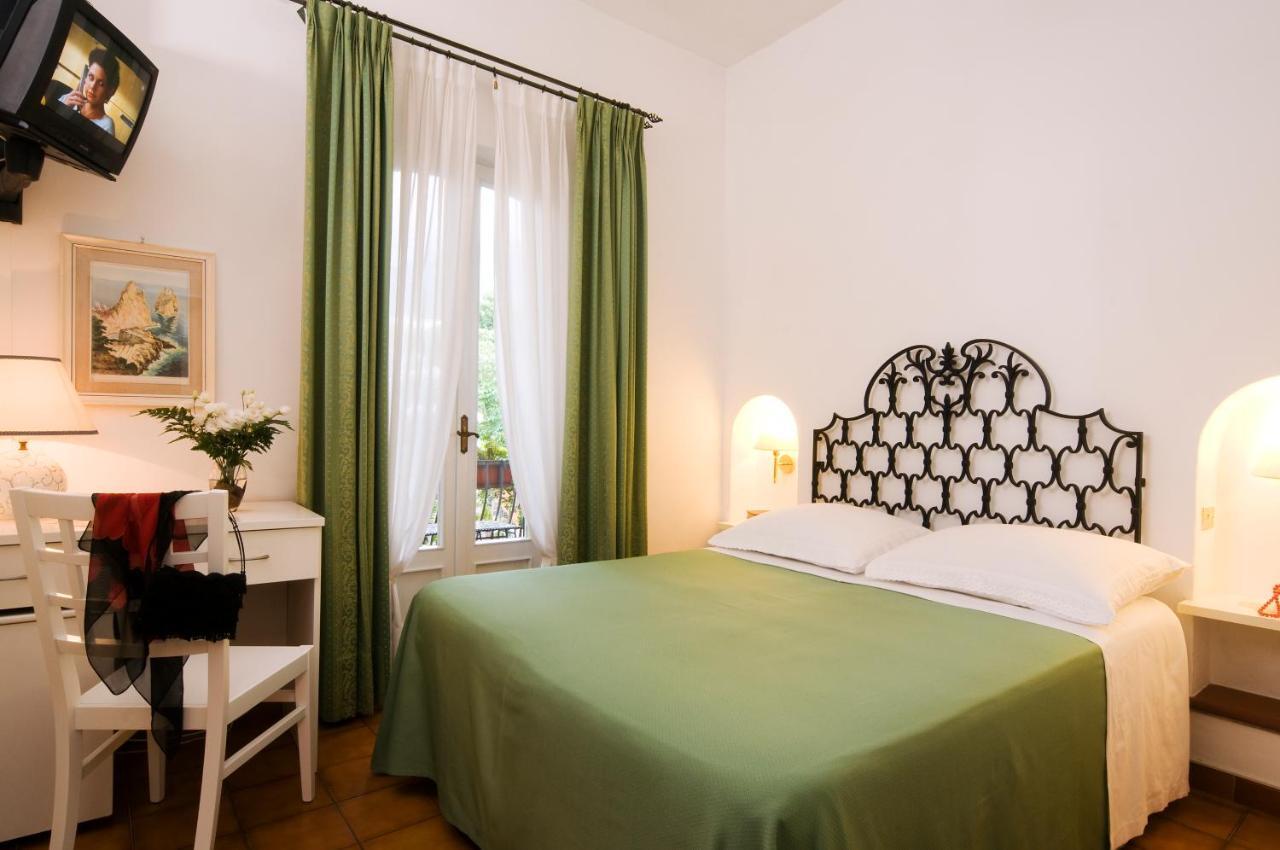 Hotel Villa Angelica Lacco Ameno  Buitenkant foto